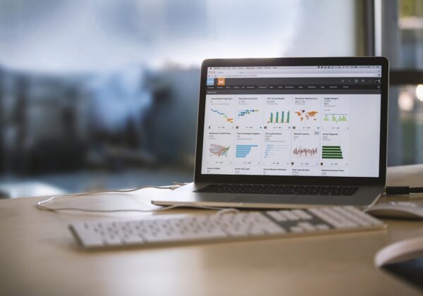 Bilgisayar Firma Sitenizde Müşteri Yorumları ve İncelemelerin Önemi